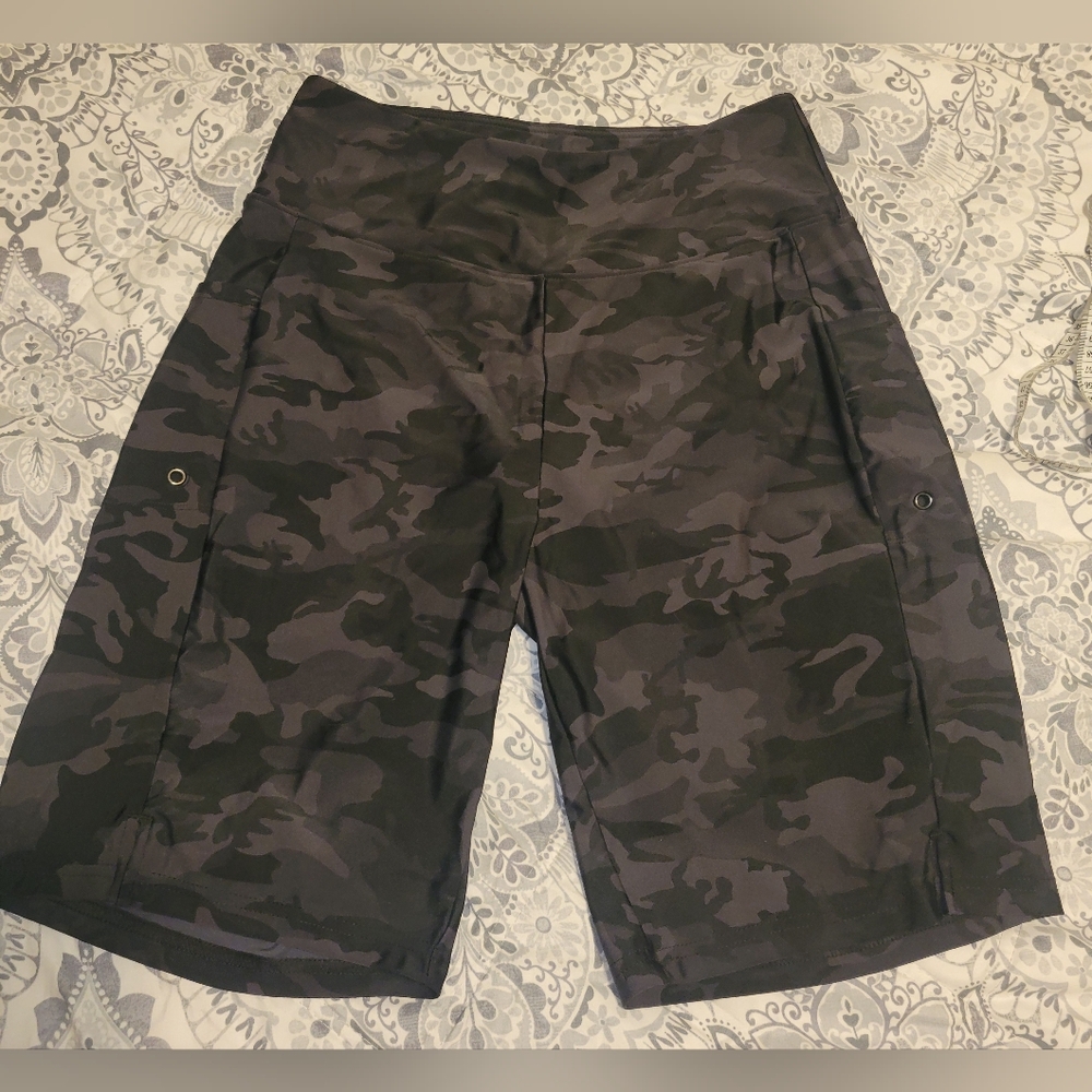 Gradual Brand Workout Swim Camo Print Shorts Sz Med New With Tags